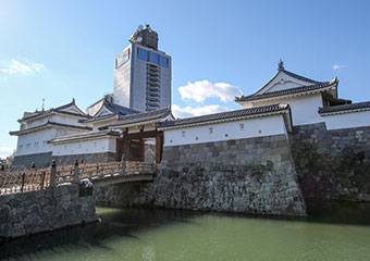 駿府城跡