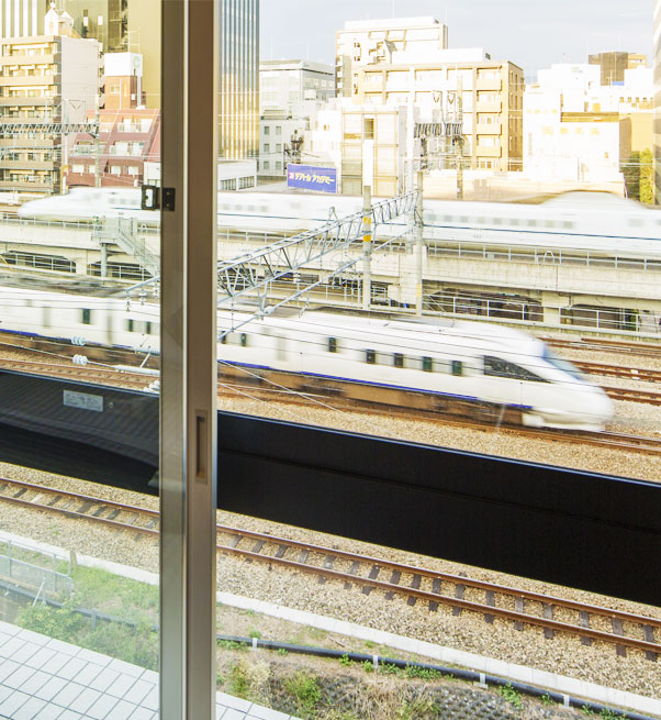 JR博多駅から徒歩6分の好立地